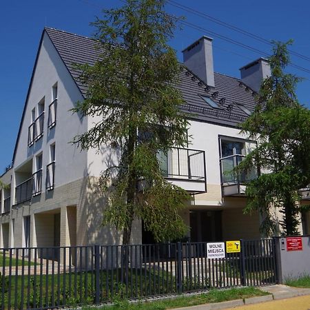 Osrodek Wczasowy Medyk Pum Aparthotel Dziwnow Exterior photo