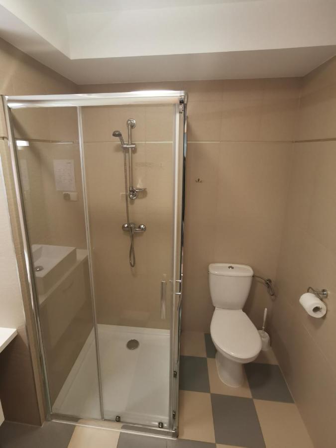 Osrodek Wczasowy Medyk Pum Aparthotel Dziwnow Exterior photo